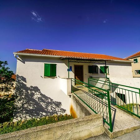 Apartments With A Parking Space Postira, Brac - 18472 Kültér fotó